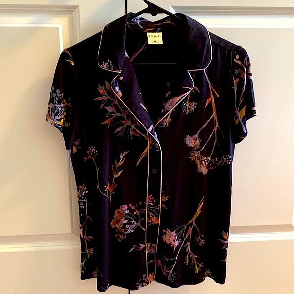 NWOT Soma cool nights short sleeve notch collar Sz M